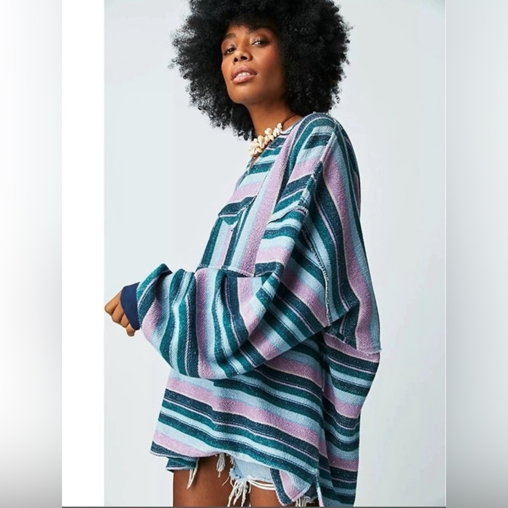 15-Free People Sweatshirt Baja - Picture 2 of 6